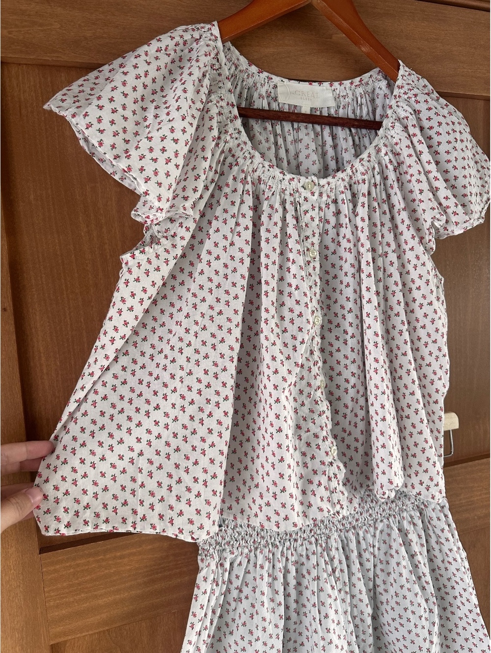 Women’s White Floral Ruffled Sleep Set - Picture 4 of 15